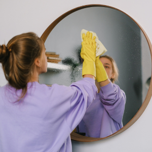How Cleaning Services Save Time and Money